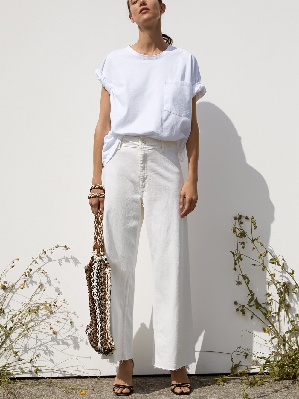 ZARA The Marine Straight Wide Leg High Waist Raw Hem White Denim Jeans Size 4